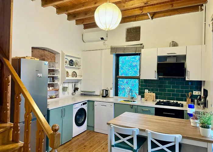 ヴィラ The Wooden 17