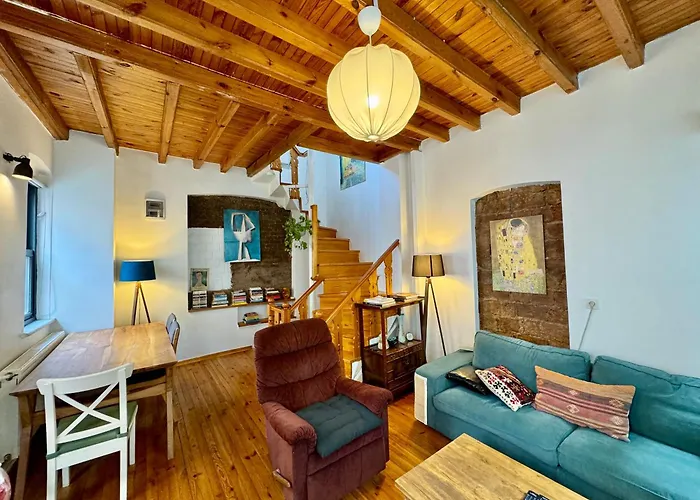 ヴィラ The Wooden 17